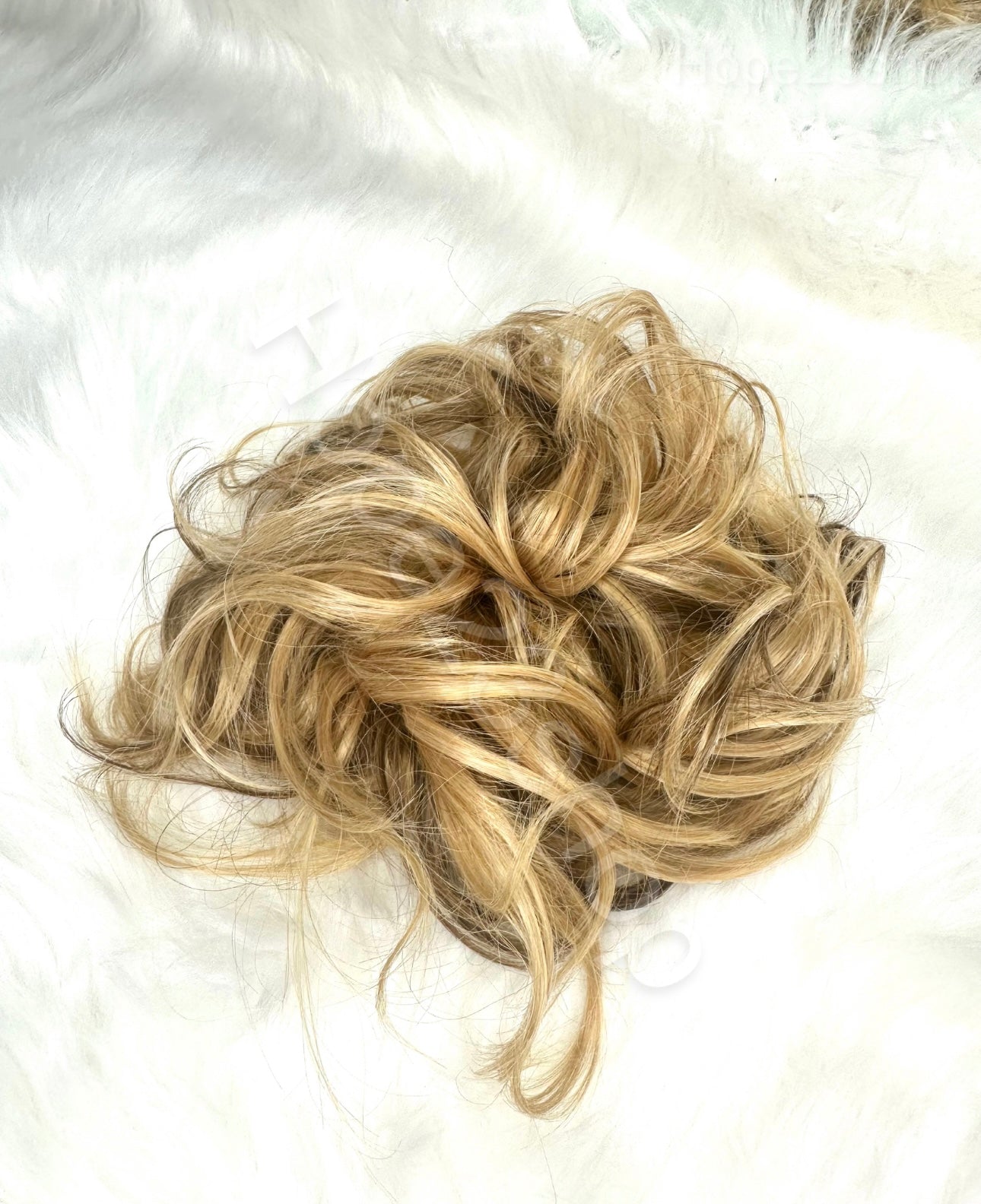 Codino chignon riccio