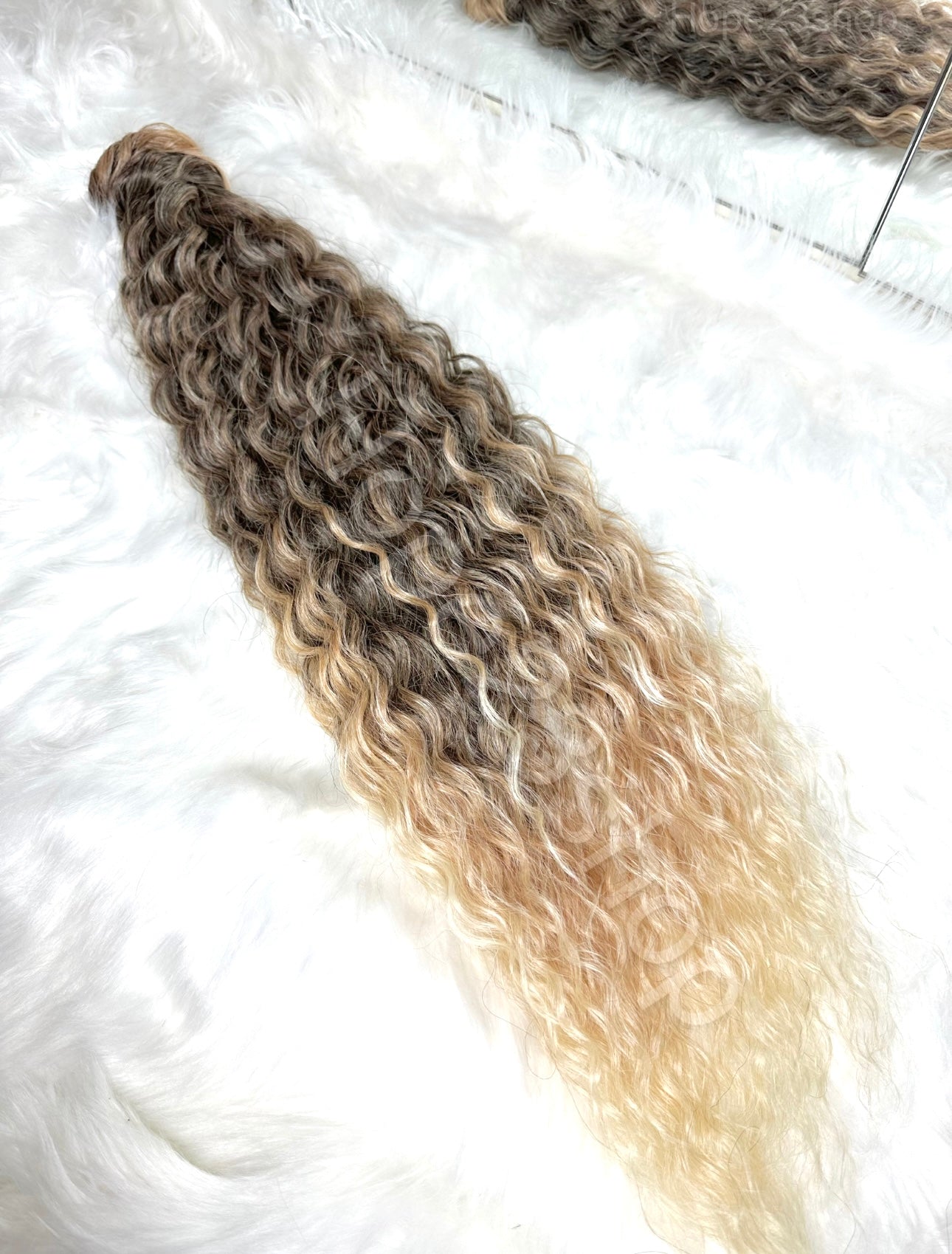Coda con velcro riccia 70cm